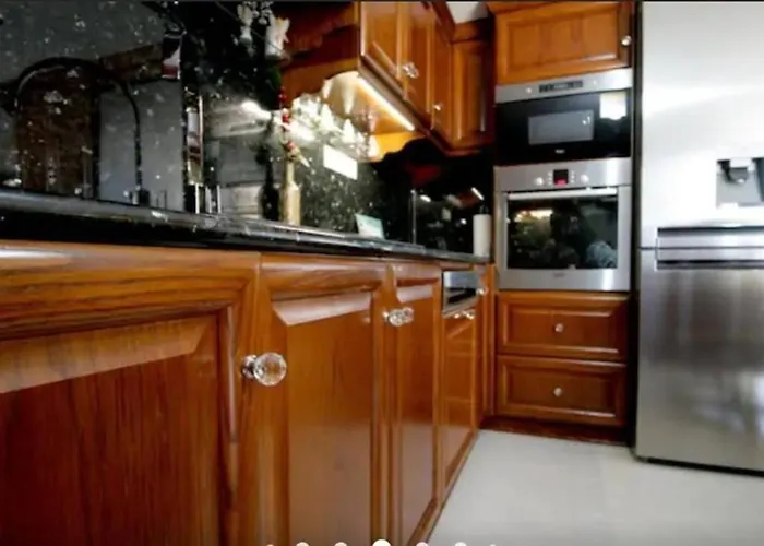 With Premium Facilities Апартаменты Ханья