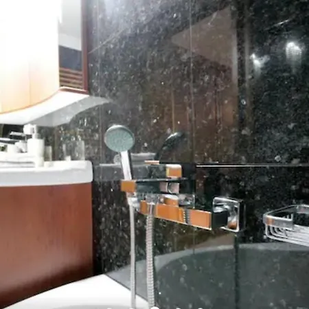 With Premium Facilities Διαμέρισμα