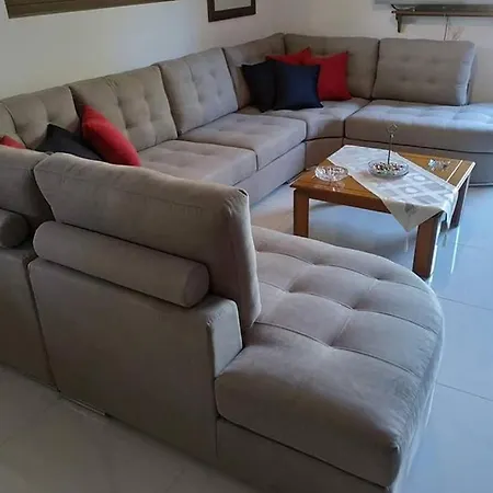 דירה With Premium Facilities חאניה